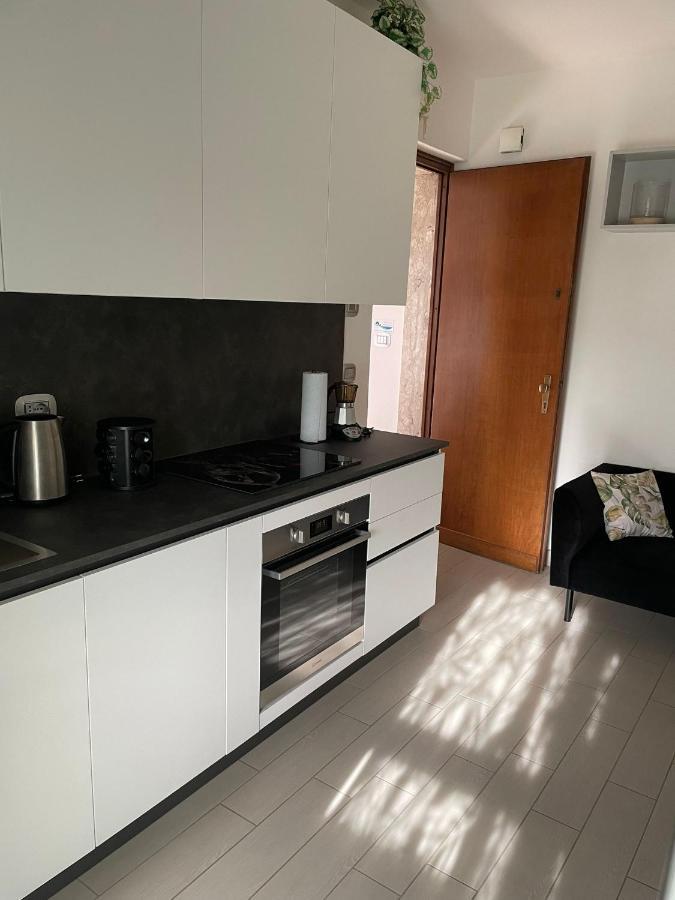 Casa Vacanze Collina Del Lago Pastrengo Esterno foto